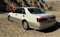 تۆیۆتا کراون